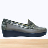 011F Kamita Cuir Gris Clair