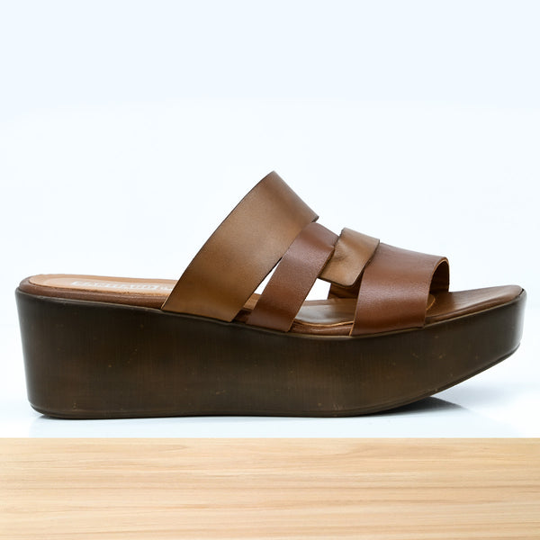 011F Onessa en Cuir Camel