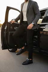 027S Hoka Noir M — Luxury Car V2