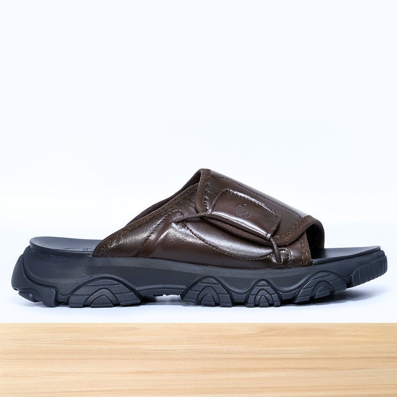 034 Axen Marron