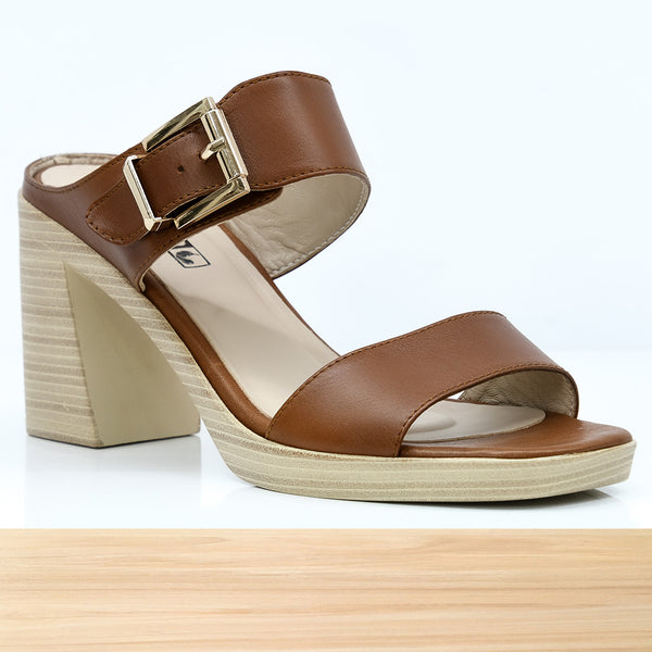 130F Mobella en Cuir Camel