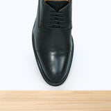 1621 Estaro Noir