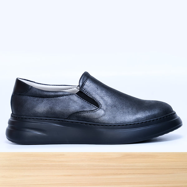 31F Femia en Cuir Noir