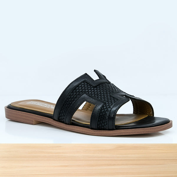 415f Orelle en Cuir Noir