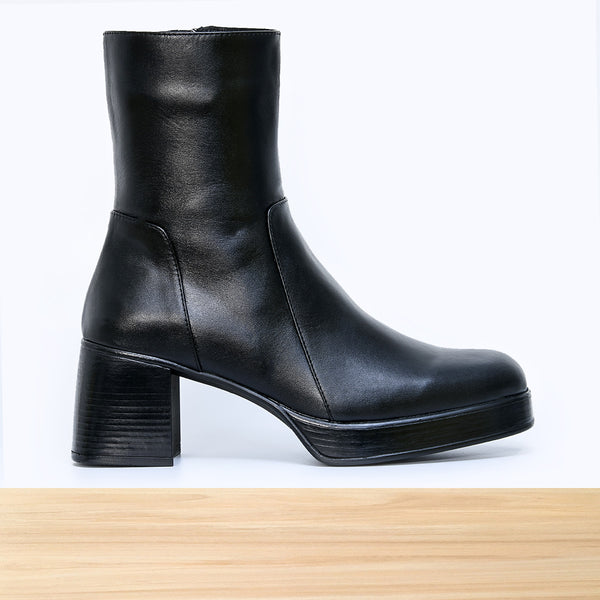 444F Otiva Cuir Noir