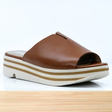 562F Almia en Cuir Camel