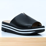 562F Almia en Cuir Noir