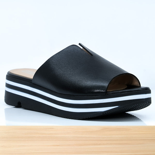 562F Almia en Cuir Noir