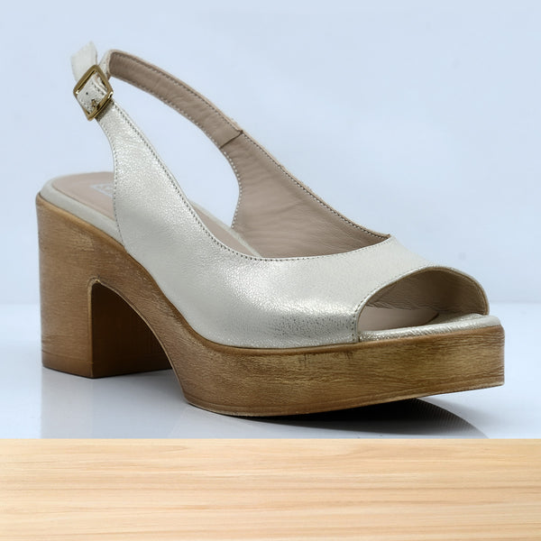780f Arika en Cuir Argenté