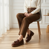 Var 4 – Dark Camel Trousers, Seated