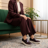 Var 4 – Formal, Feminine Seated